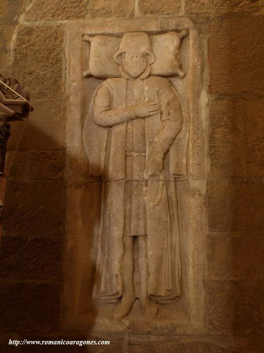 LAPIDA FUNERARIA DE JAIME CALLÉN